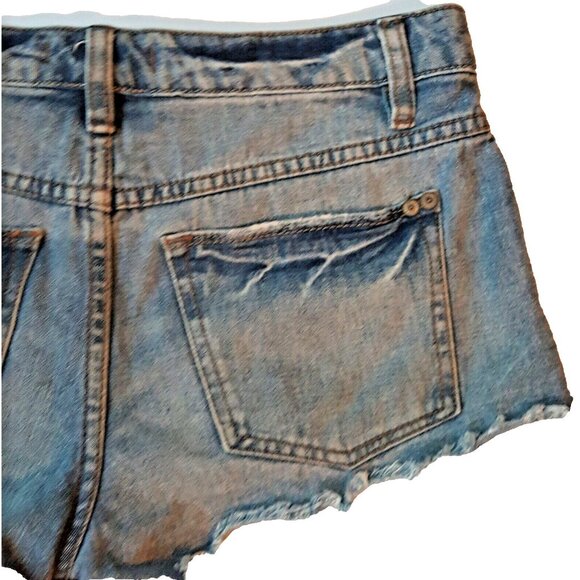 Free People raw hem very distressed faded cut out denim shorts 25 - Picture 7 of 8